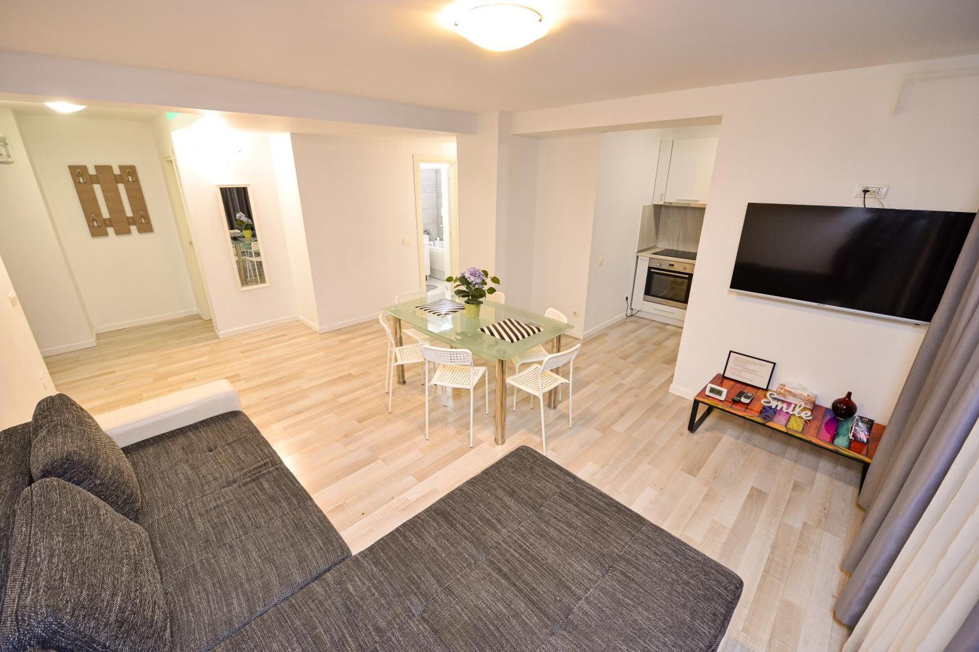 Ideal Accommodation Old Town Bucureşti Ngoại thất bức ảnh